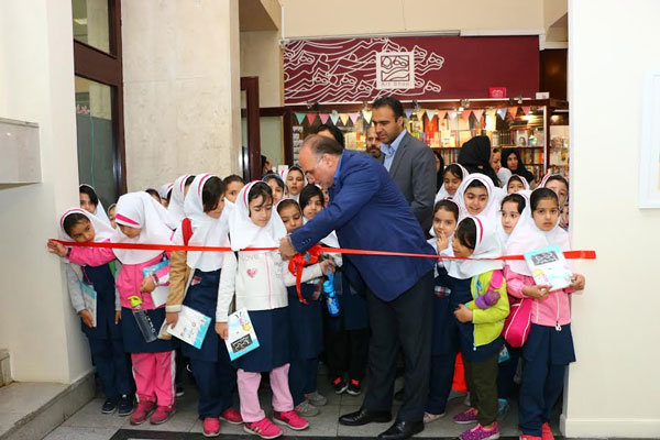 افتتاح «نگارخانه کودک» در فرهنگسرای ارسباران