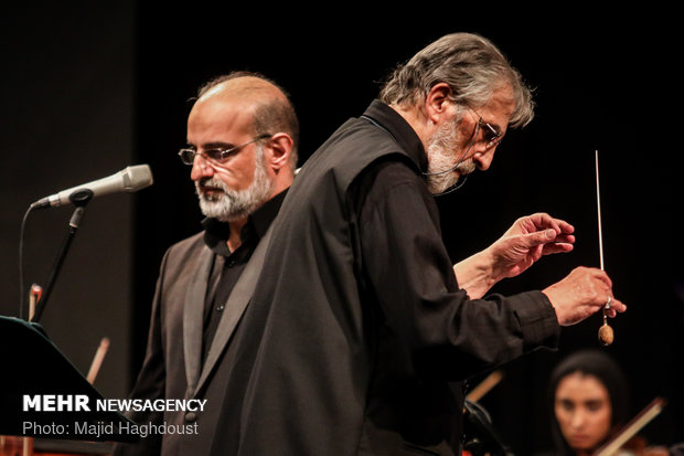 ارکستر ملی در سوگ امام حسین (ع) نواخت/ توضیحات محمد اصفهانی