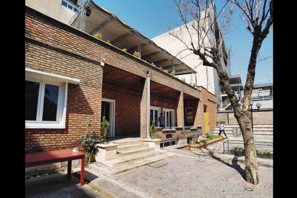برنامه های سالگرد عمارت روبرو اعلام شد
