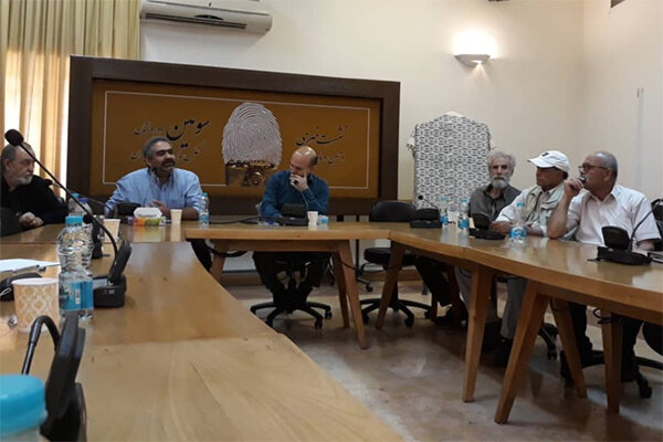 ملاک انتخاب پیشگامان عکاسی «جریان‌سازی» است/فعالیت بدون حامی مالی