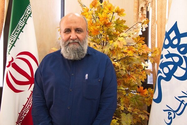 حضور کمرنگ گرافیست‌های یزد درجشنواره‌ها/تولید اثر برای فضای مجازی